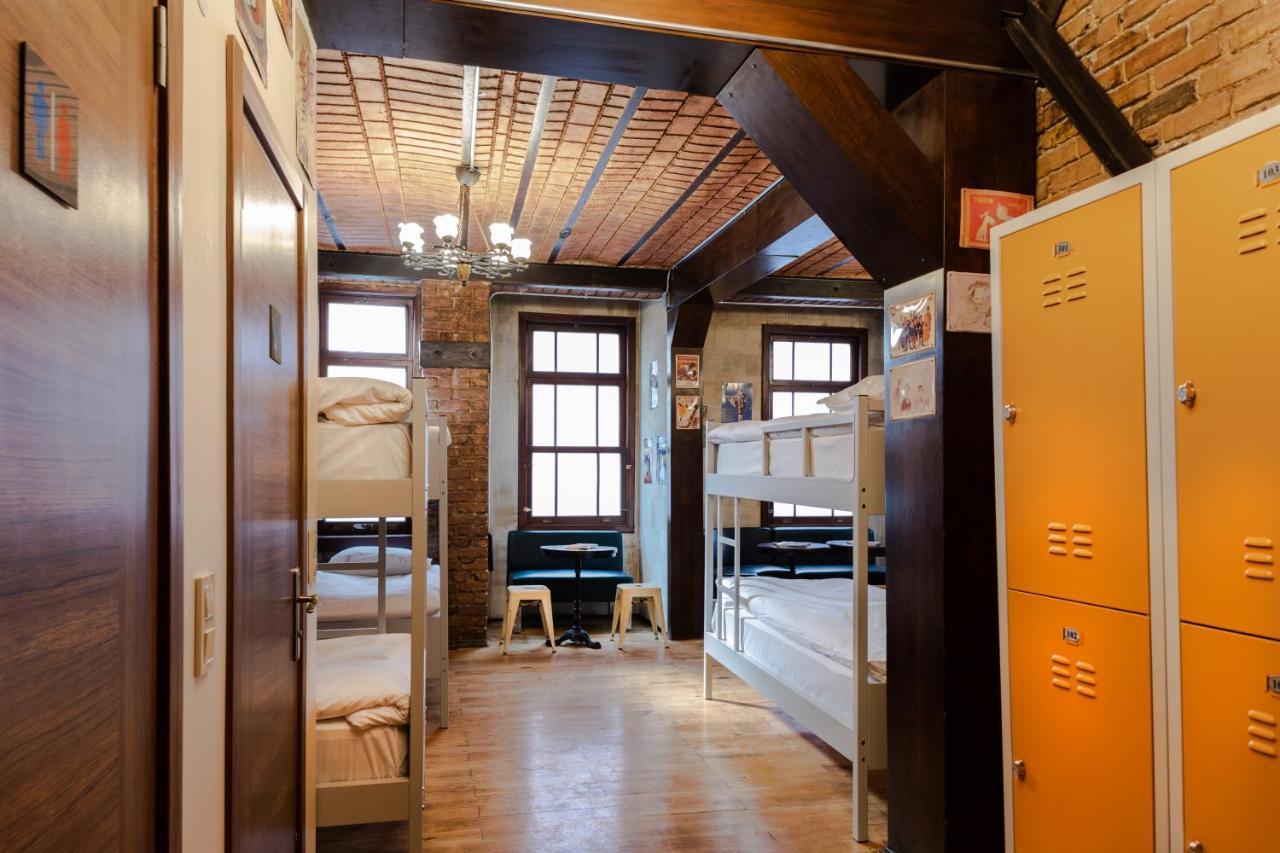 Sanat Hostel Taksim Istanbul Exteriör bild