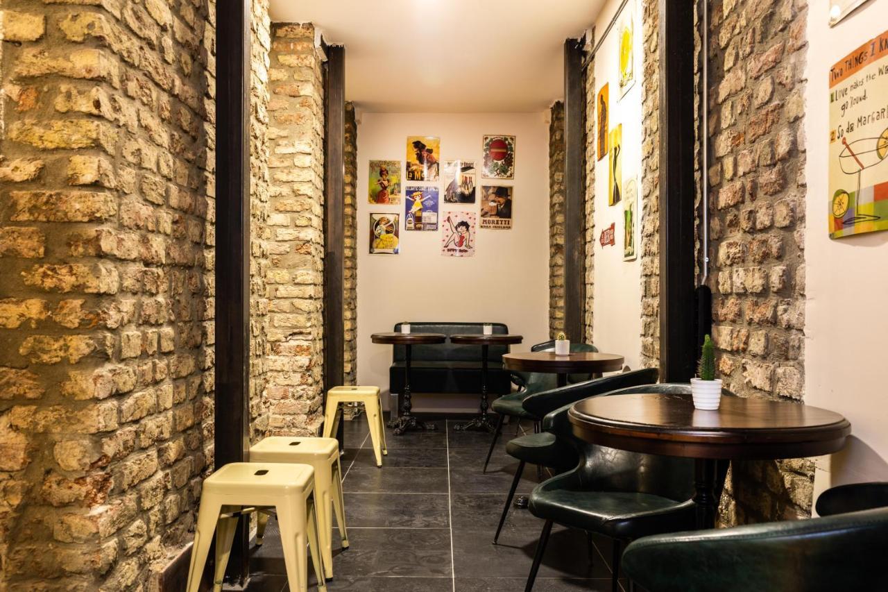 Sanat Hostel Taksim Istanbul Exteriör bild